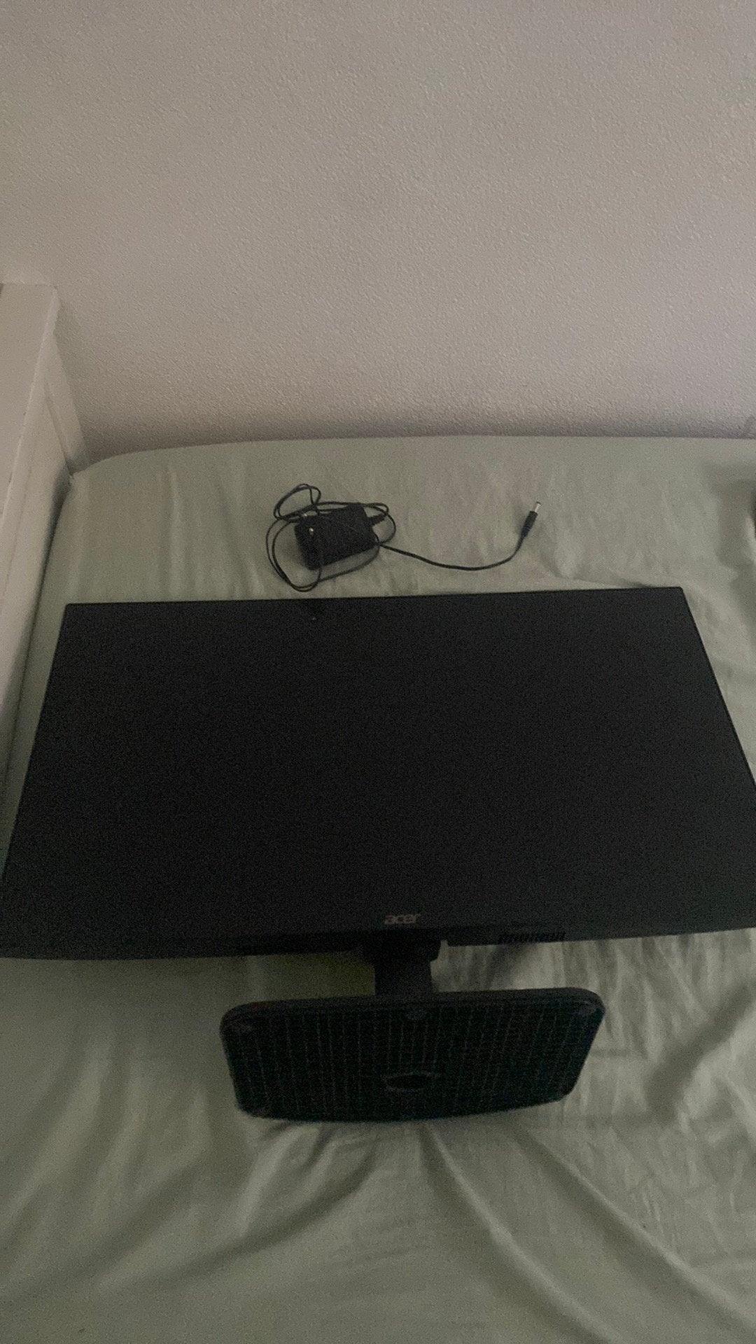 60 hz monitor moet vandaag weg, Audio, Tv en Foto, Televisies, Overige merken, 50 Hz, Ophalen of Verzenden, Zo goed als nieuw