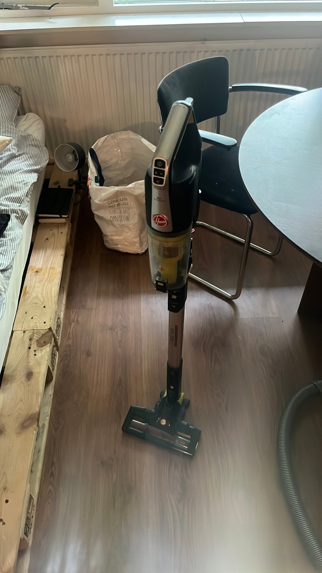 Hoover H Free 500 Stofzuiger, Witgoed en Apparatuur, Stofzuigers, Ophalen, Overige merken, Gebruikt, Kruimeldief