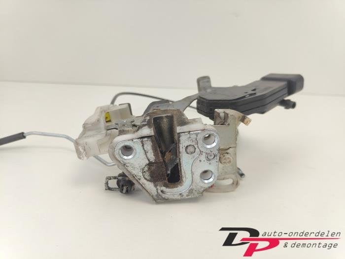 Deurslot Mechaniek 2Deurs links van een Toyota Aygo, Gebruikt, -, -, Ophalen of Verzenden