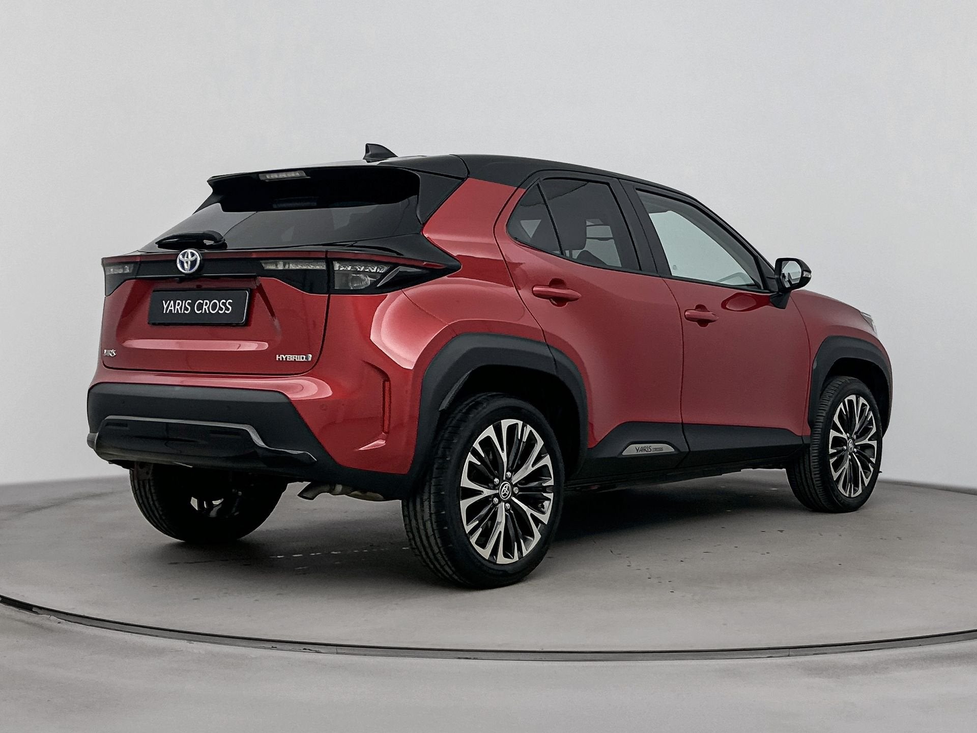 Toyota Yaris Cross 1.5 Hybrid Executive | blind spot | 18 in, 12 maanden, Gebruikt, 1490 cc, Hybride Elektrisch/Benzine