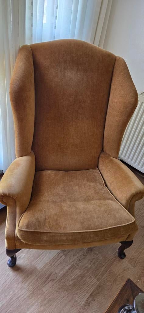 Comfortabele fauteuil in warme okerkleur, Huis en Inrichting, Fauteuils, Ophalen of Verzenden