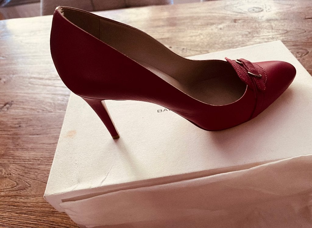 Prachtige Balenciaga pumps maat 41, Balenciaga, Pumps, Ophalen of Verzenden, Zo goed als nieuw