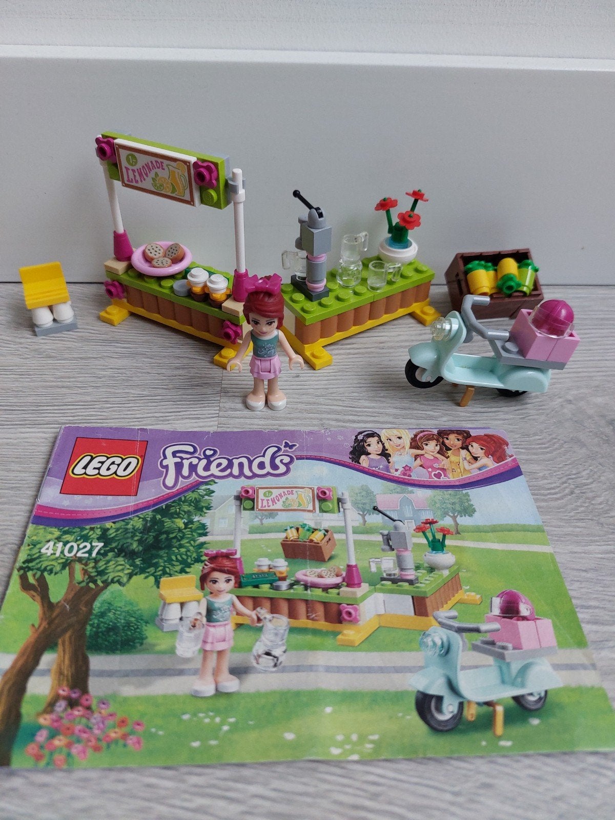 Lego Friends 41027 Mia's Lemonade Stand! Compleet!!, Lego, Friends, Ophalen of Verzenden, Zo goed als nieuw