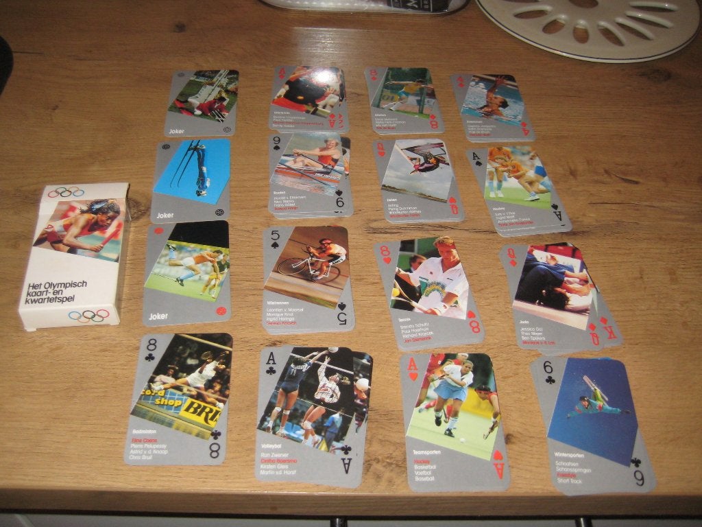 het olympisch kaart- en kwartet spel (content), Verzamelen, Ophalen of Verzenden, Zo goed als nieuw, Buitenlandse clubs, Overige typen