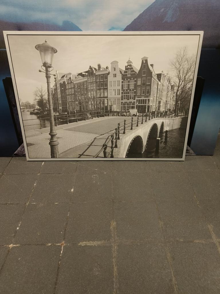 Ikea Schilderij Amsterdam Grachtenpandjes 140x100 cm, Huis en Inrichting, Woonaccessoires | Schilderijen, Tekeningen en Foto's