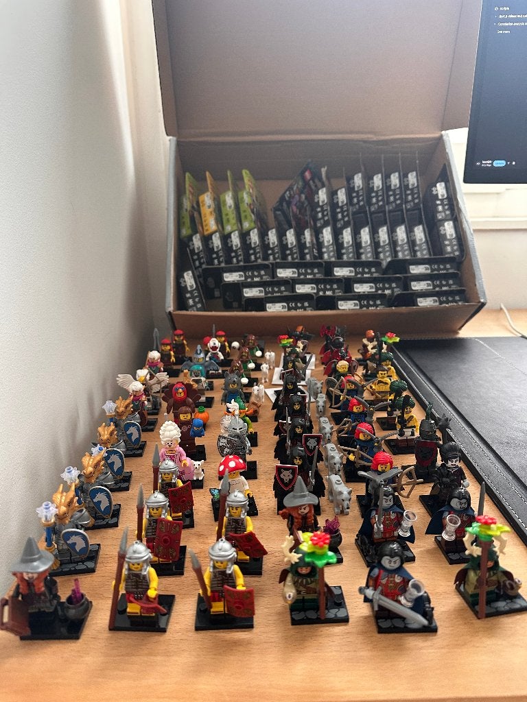 Lego CMFs - castle, dungeons and dragons en overig, Ophalen of Verzenden, Nieuw, Lego