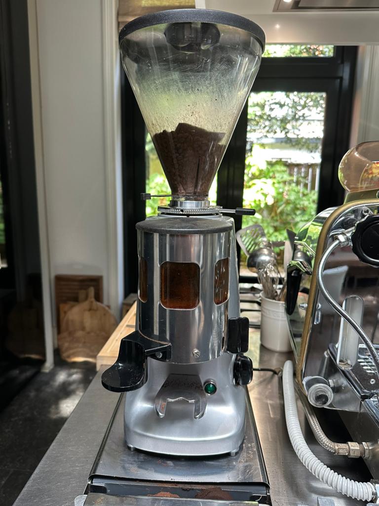 Mazzer Super Jolly espressomolen – prof. horeca kwaliteit, Ophalen of Verzenden, Zo goed als nieuw