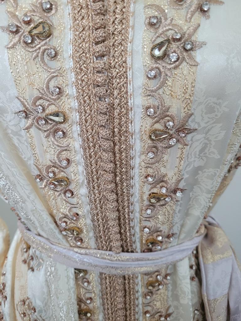 Prachtige Marokkaanse Kaftan met Borduurwerk en Strass, Maat 38/40 (M), Beige, Ophalen of Verzenden, Zo goed als nieuw