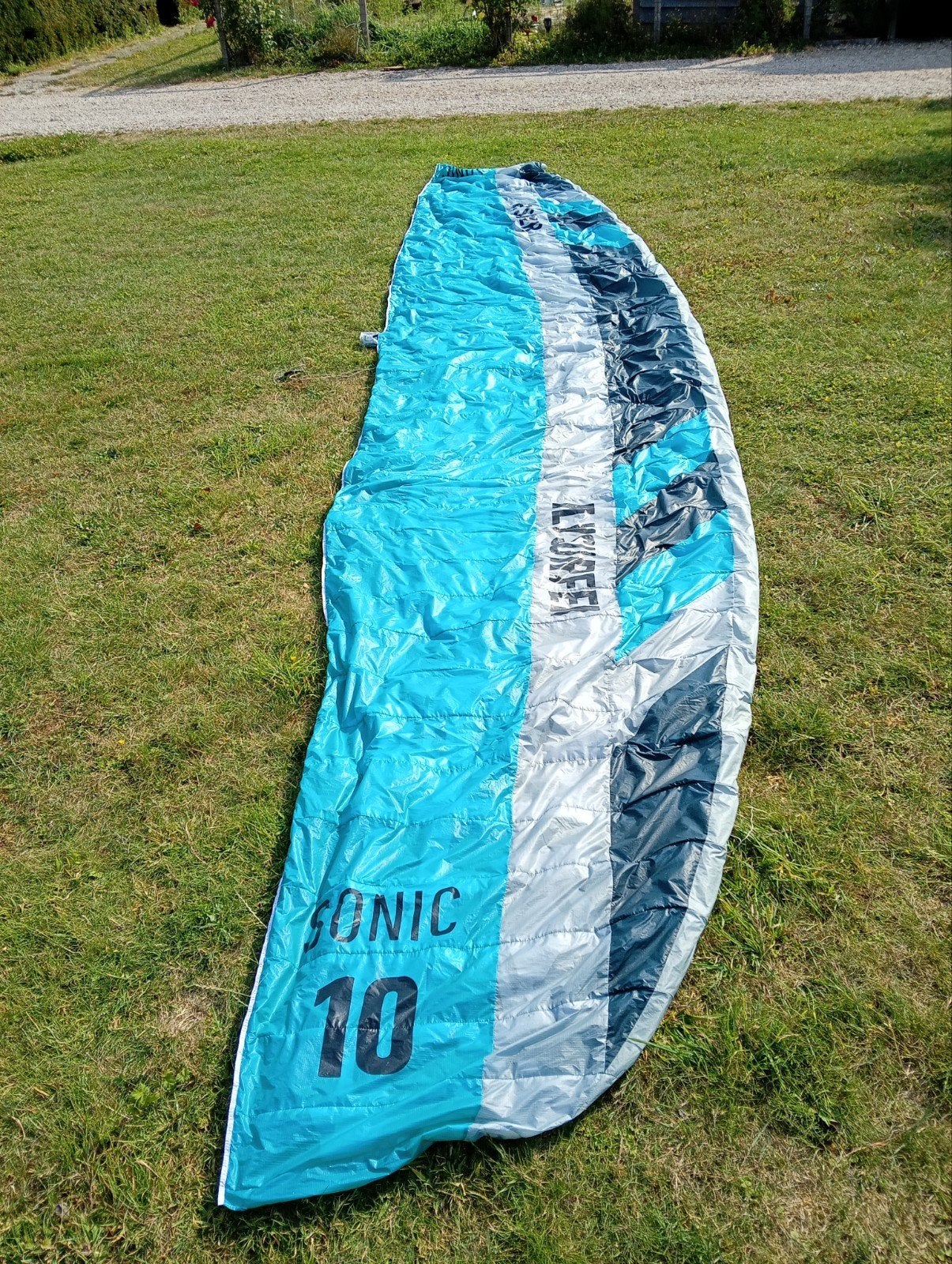 Flysurfer Sonic 4 10m² Kite  only, 10 m², Geen board, Ophalen of Verzenden, Zo goed als nieuw