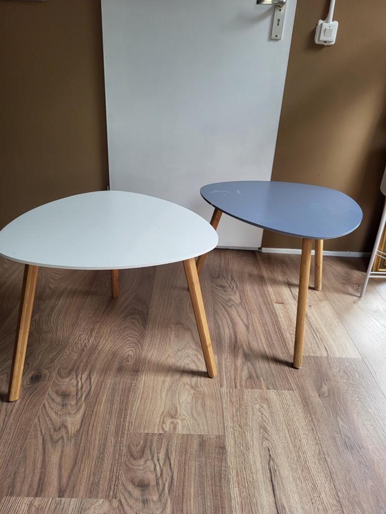Twee bijzettafels, Ophalen, Gebruikt, 50 tot 100 cm, Rond