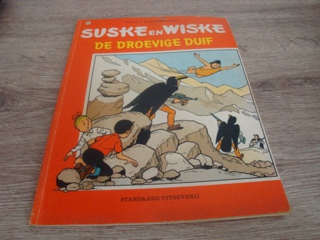suske en wiske-de droevige duif, Eén stripboek, Ophalen of Verzenden, Gelezen