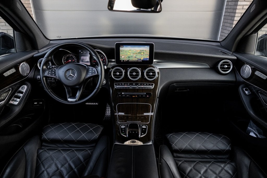 Mercedes-Benz GLC 250 4MATIC Edition 1 | Burmester | Luchtve, Auto's, Mercedes-Benz, 12 maanden, Gebruikt, 4 cilinders, Blauw