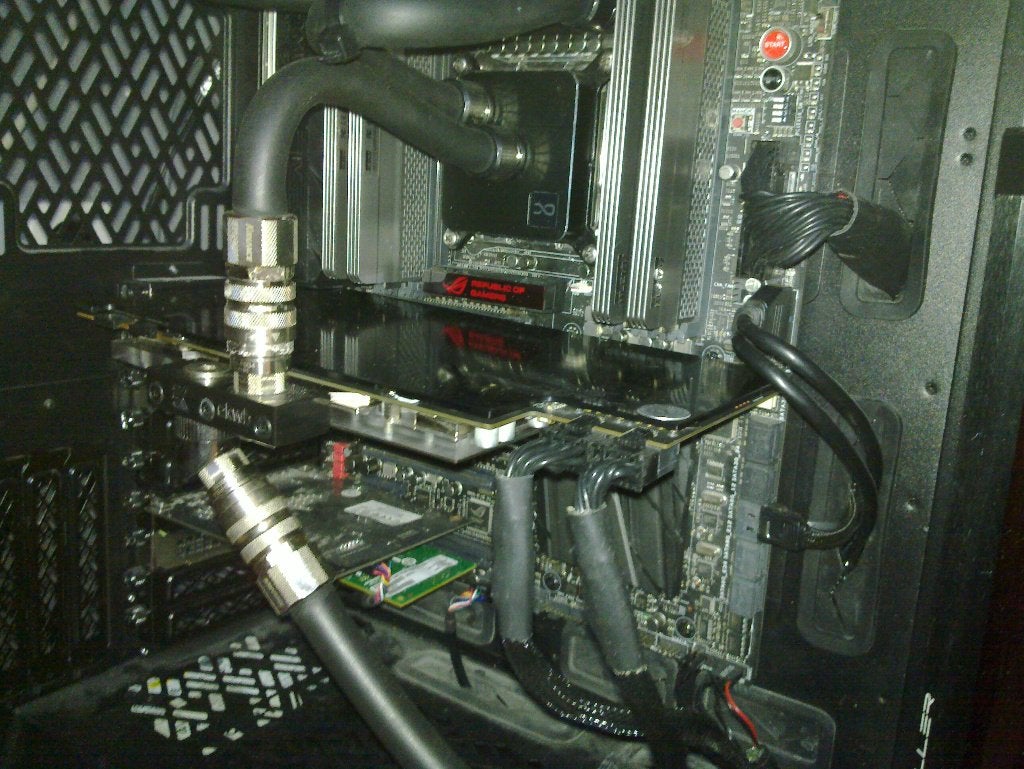 ASUS Rampage IV Black Edition moederbord, Ophalen, DDR3, Zo goed als nieuw, E-ATX