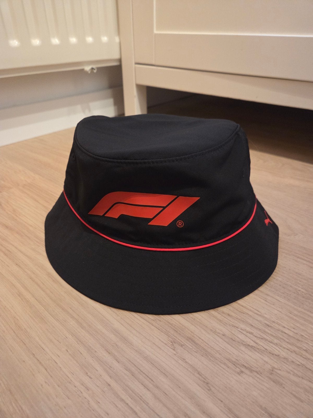 Buckethat formule 1 x Puma, NIEUW, Ophalen of Verzenden, Nieuw, Formule 1