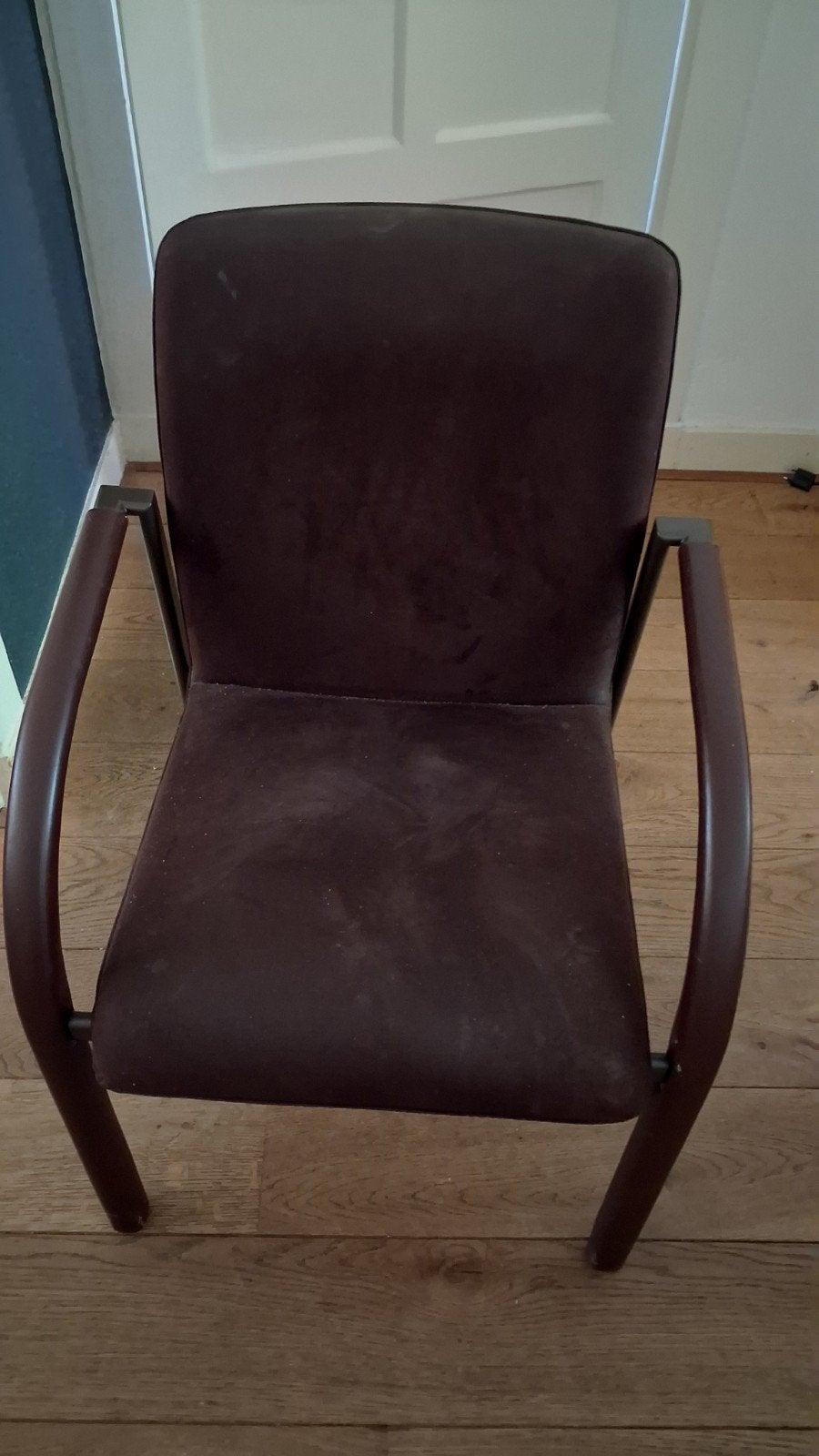 4 stevige bruine kamerstoelen, Ophalen, Bruin, Stof