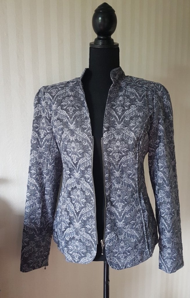 Nieuw! Prachtig apart blauw barok jasje van Superstar 36 38, Maat 38/40 (M), Nieuw, Superstar, Verzenden