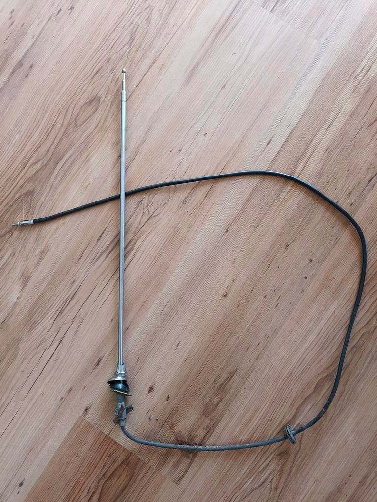Universele auto antenne met kabel, Ophalen of Verzenden, Gebruikt