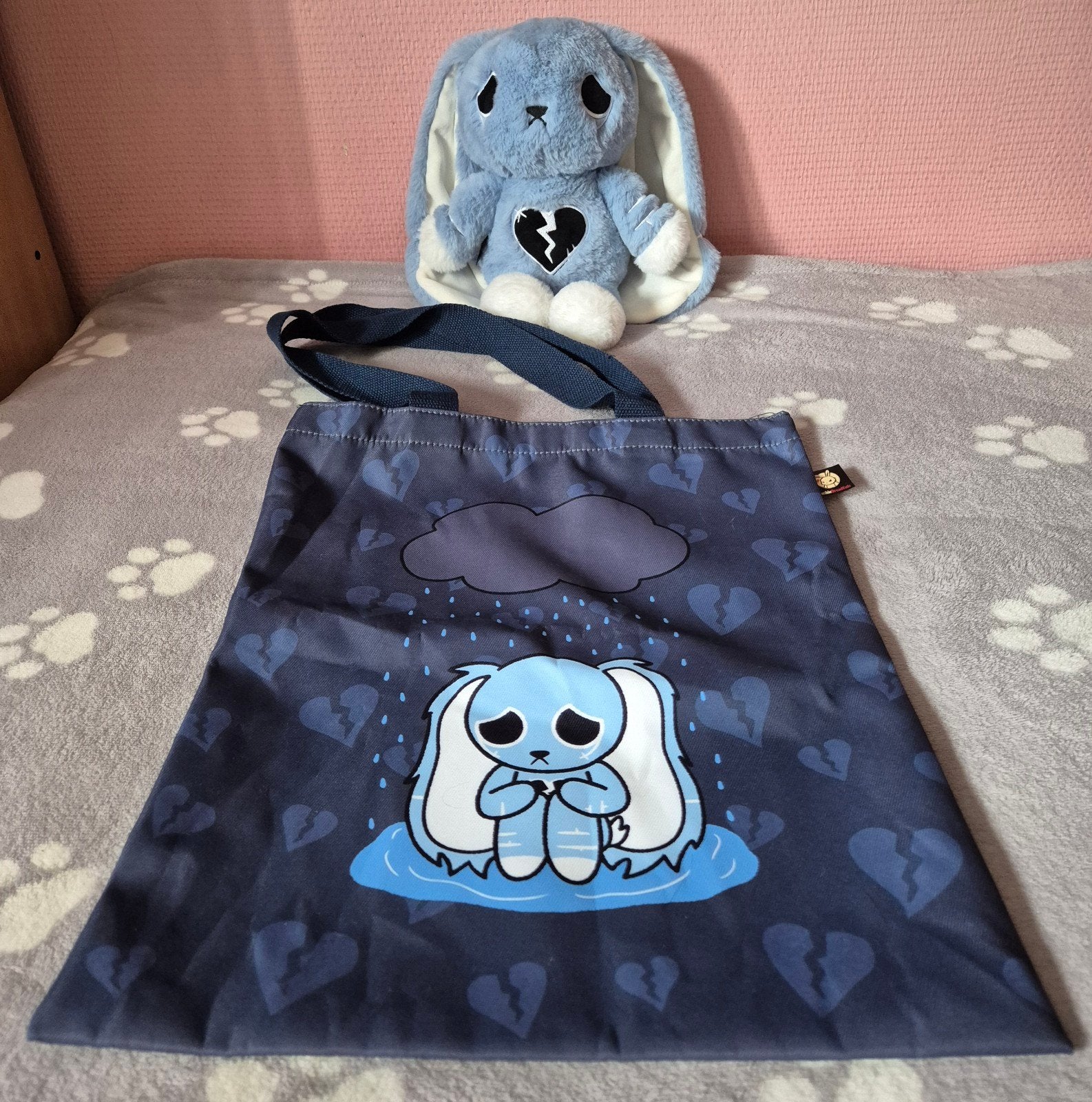 plushie dreadfuls depression bunny knuffel NIEUW, Overige merken, Overige karakters, Blauw, Middelgroot (20 tot 80 cm)