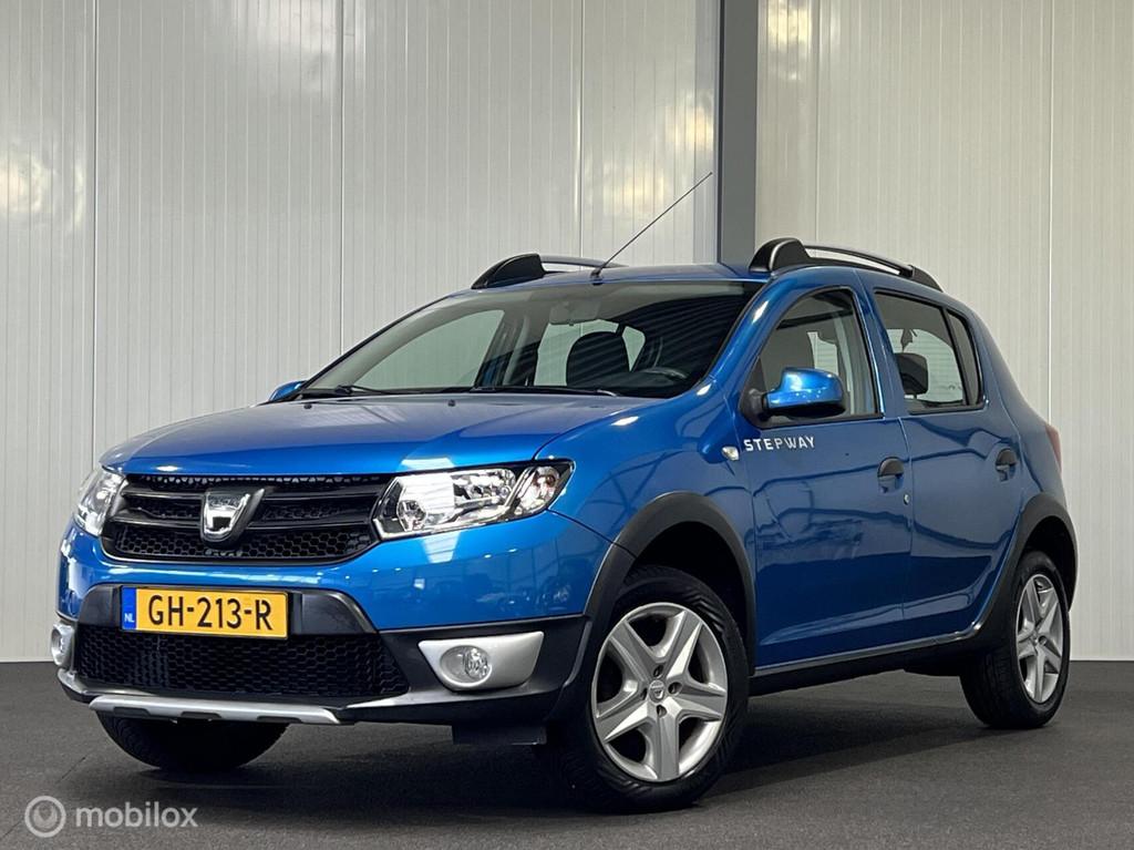 Dacia Sandero 0.9 TCe Stepway Lauréate, Voorwielaandrijving, 40 €/maand, Blauw, Elektrische ramen
