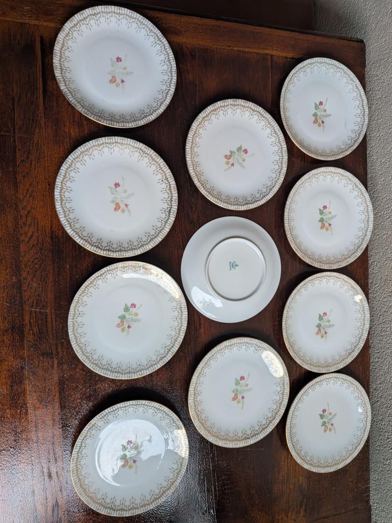 Vintage porseleinen gebaksborden van het Duitse merk Bavaria, Antiek en Kunst, Ophalen