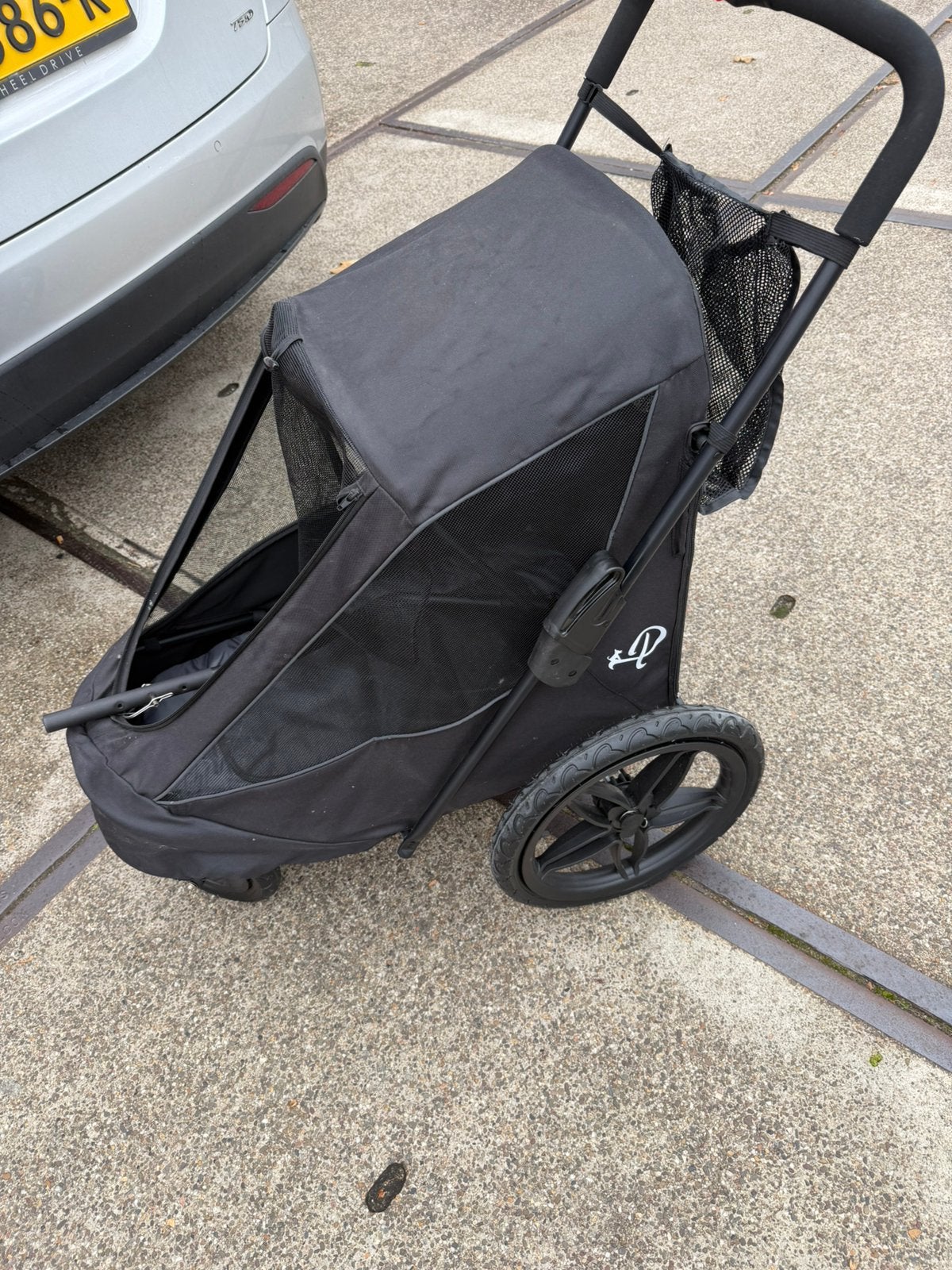 Nog werkelijk nieuwe Petique Breeze honden/fietsbuggy Zwart, Dieren en Toebehoren, Ophalen, Zo goed als nieuw, Hondenfietskar