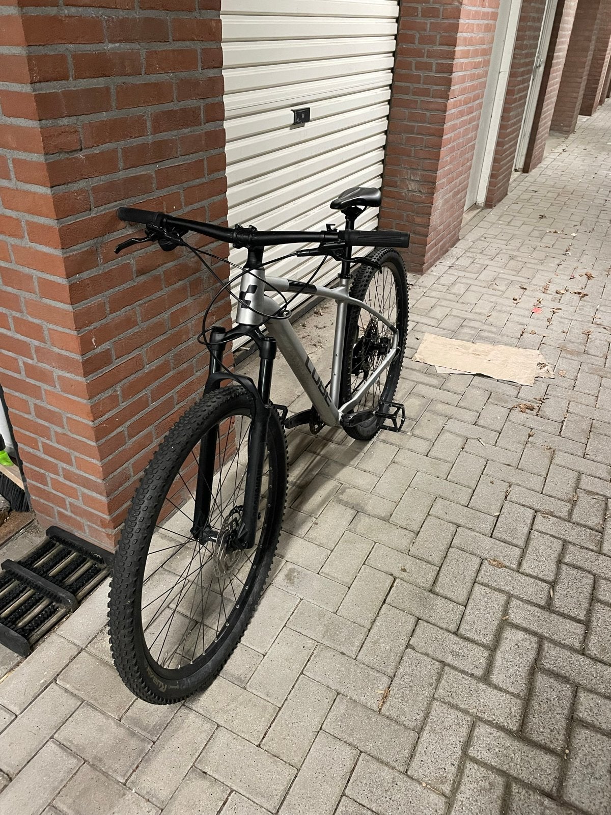 Foto 3 van Cube Attention SLX 2025 Mountainbike