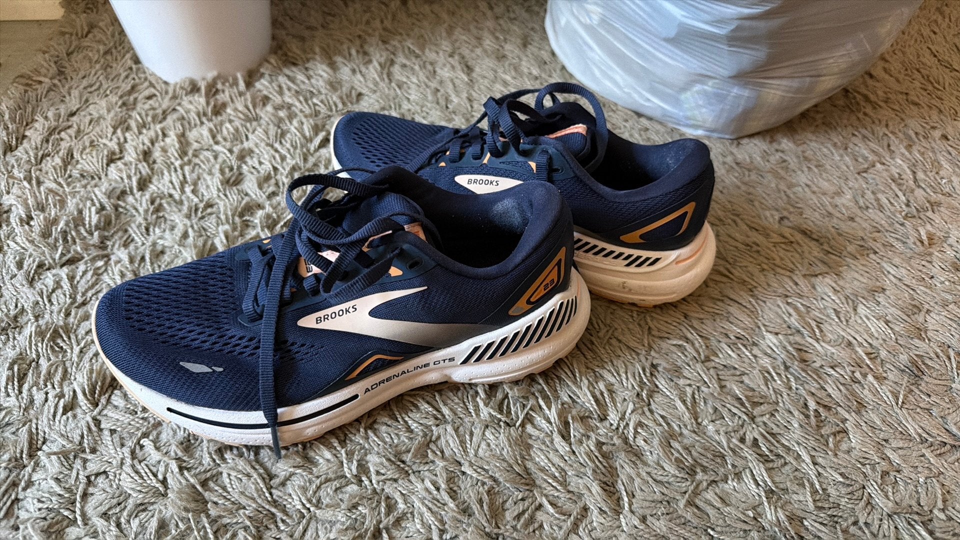 Brooks adrenaline gts 38 maat, Ophalen, Zo goed als nieuw, Zwart, Sneakers of Gympen