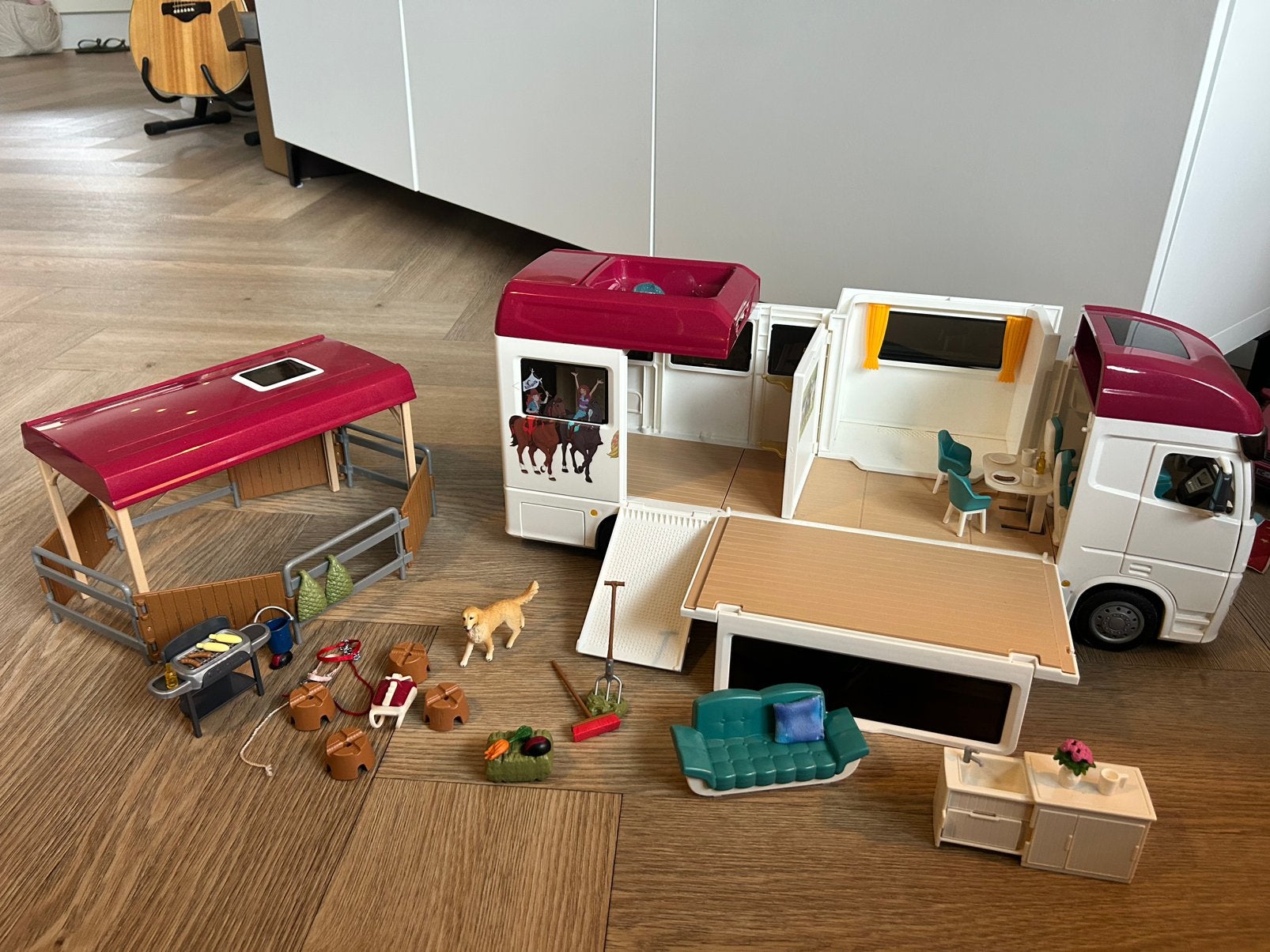 Schleich horse club paardenvrachtwagen (niet compleet), Verzamelen, Speelgoed, Ophalen of Verzenden, Zo goed als nieuw