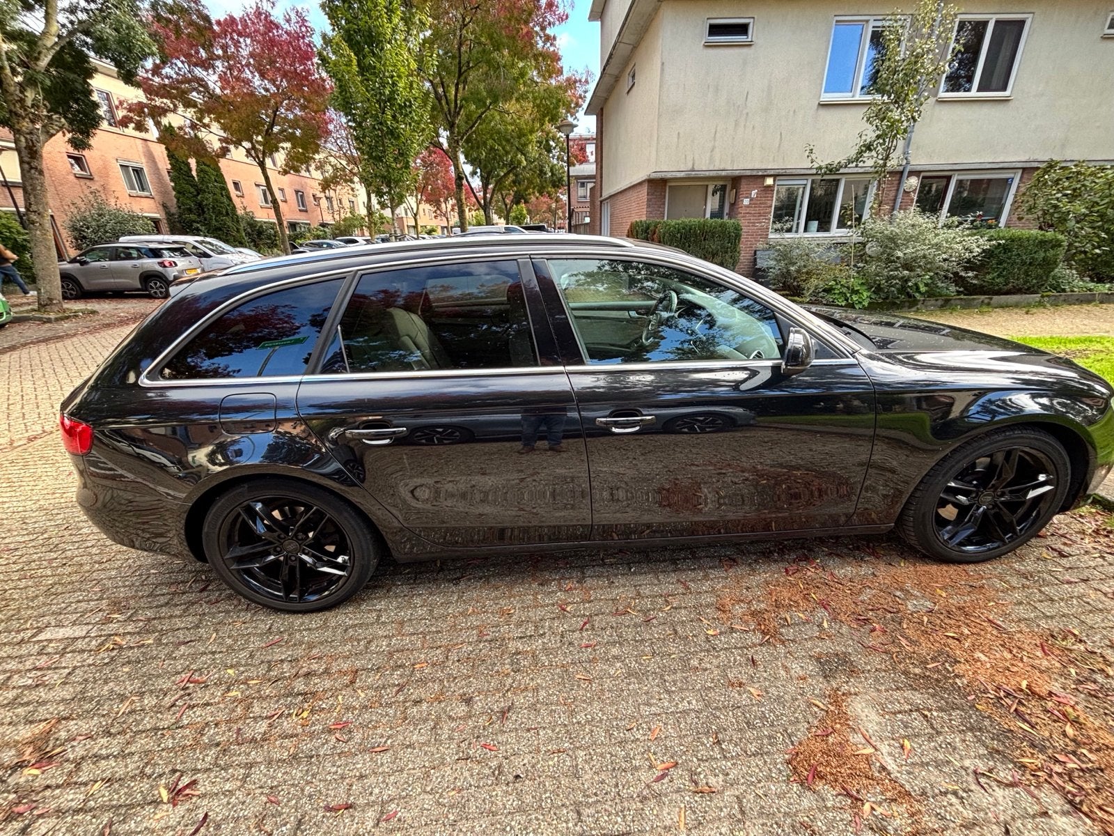Audi A4 2.0 TDI Avant 2012 S-line 143pk Getuned Full options, Auto's, A4, Zwart, Leder, Stationwagon