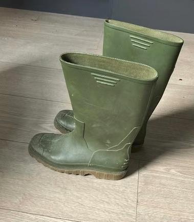 Regenlaarzen maat 37, Kleding | Dames, Schoenen, Ophalen of Verzenden, Zo goed als nieuw, Zwart, Regenlaarzen