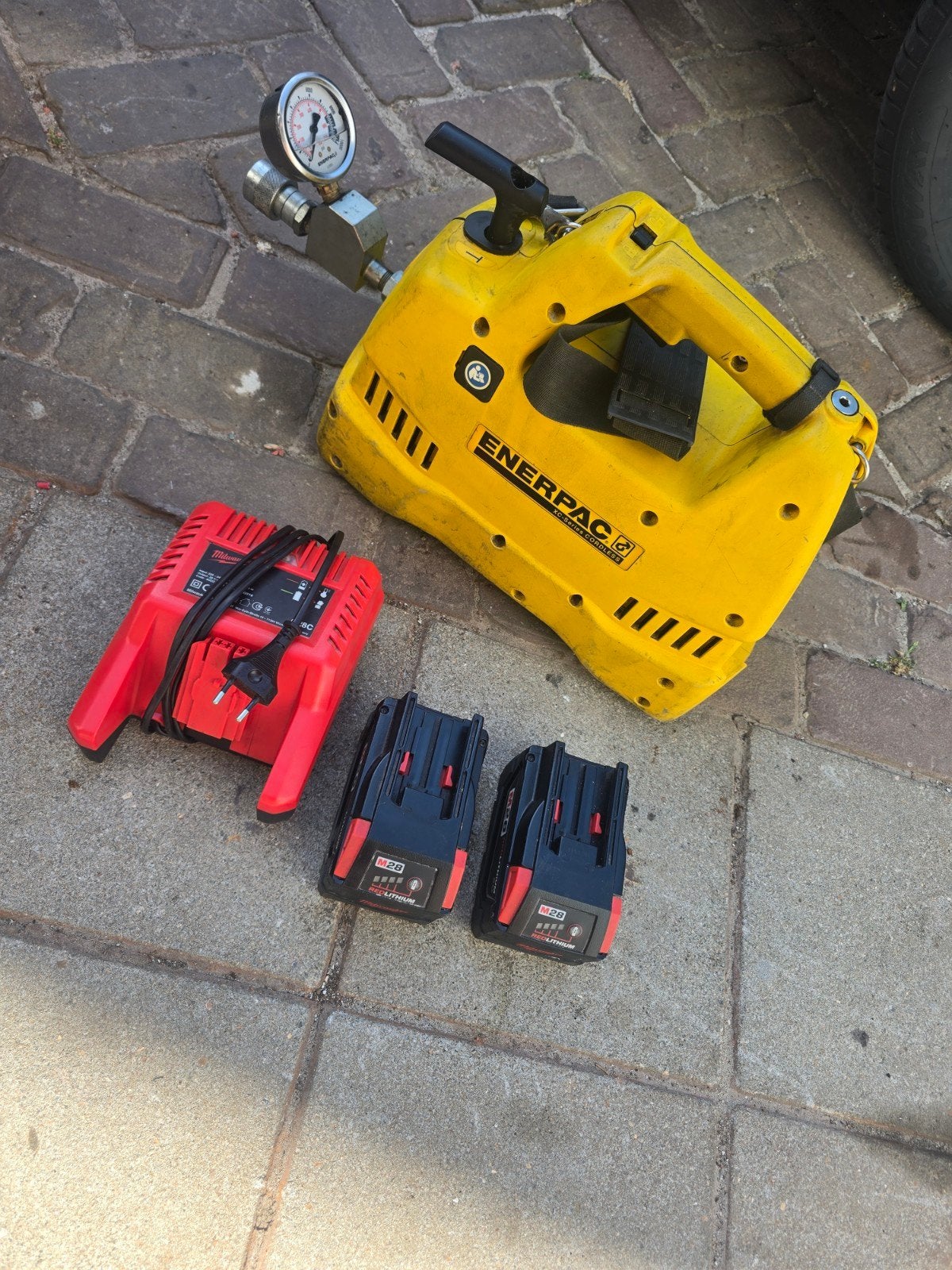 enerpack cordless, Ophalen, Zo goed als nieuw
