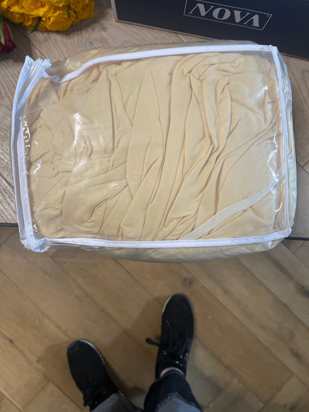Nieuwe RAYMIE Bankhoes Beige 4-Zits (230-280cm), Ophalen, 250 tot 300 cm, Nieuw, 75 tot 100 cm
