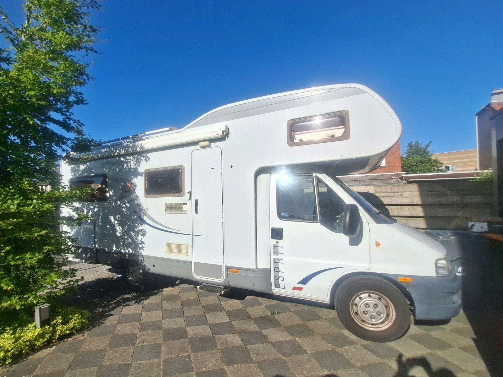 Caravans And Camping 6