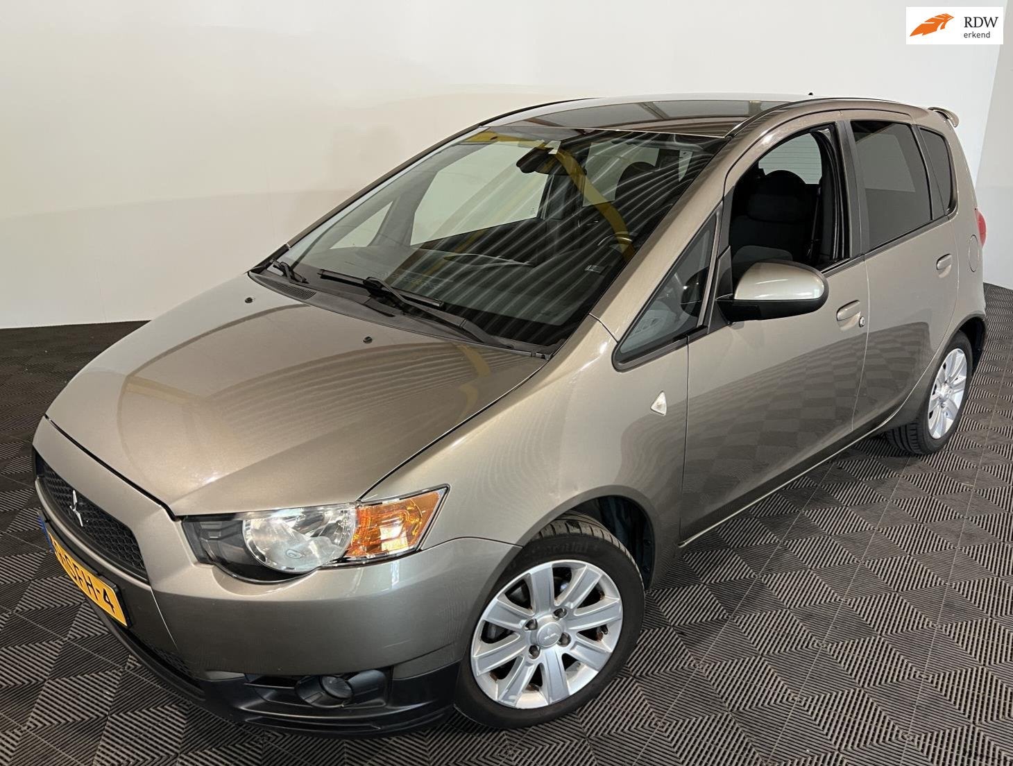 Mitsubishi Colt 1.3 Edition Two AIRCO CRUISE 2 X SLEUTELS, Auto's, Mitsubishi, Bedrijf, Te koop, Colt, Benzine, Euro 5, B, Hatchback