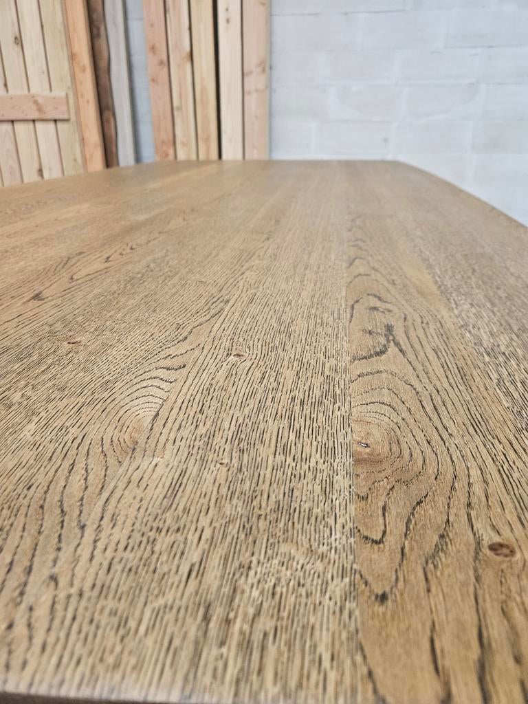 Zo goed als nieuwe Deens ovale tafel Castle Brown 2c, Huis en Inrichting, Tafels | Eettafels, Info@maasinterieurs.nl, 5272PA, bedrijvenweg 23 in Sint-Michielsgestel