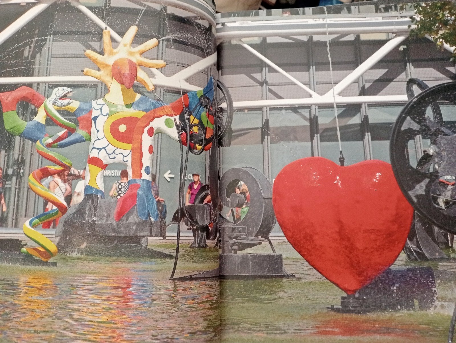 Kunstschrift: Kunst & Liefde - Christo, Frida Kahlo, Pollock, Boeken, Ophalen of Verzenden