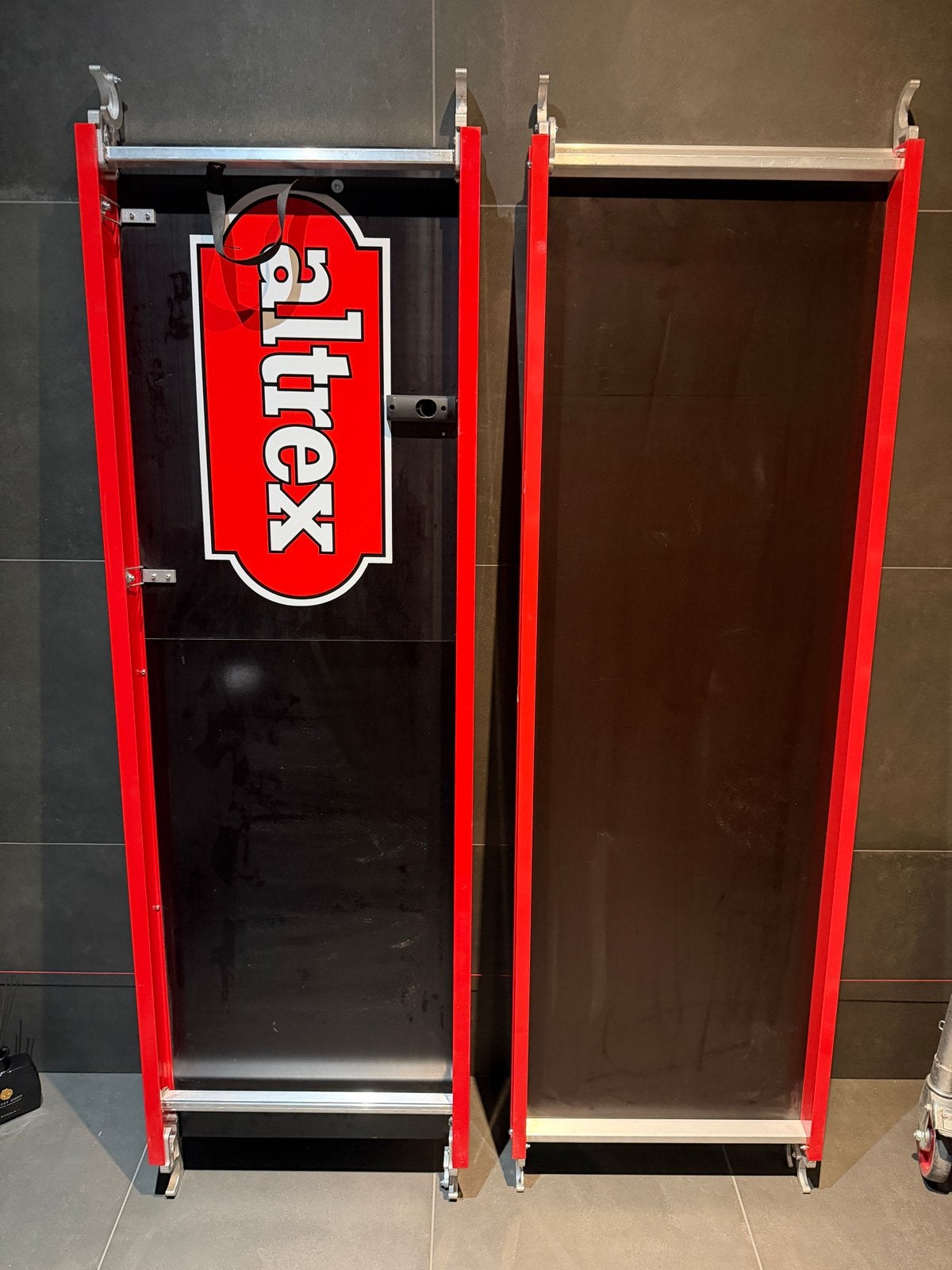 Altrex RS 4-power kamersteiger + RS tower 4 platform, Doe-het-zelf en Verbouw, Steigers, Ophalen, Gebruikt, Rolsteiger of Kamersteiger
