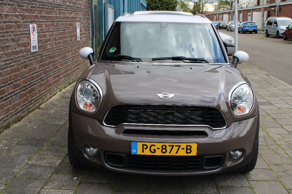 Mini Countryman 1.6 Cooper S ALL4//NWE APK/PANO/NAVI/PDC, Auto's, 1380 kg, Bruin, 4 stoelen, Leder