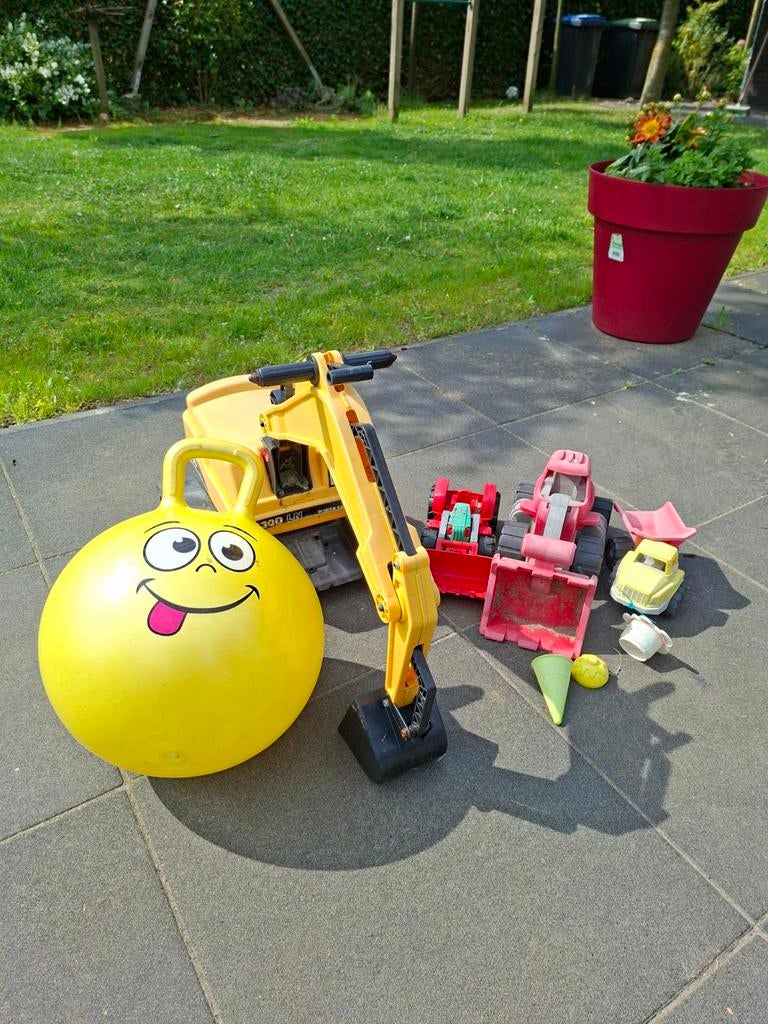 Zandbak speelgoed spulletjes met graafmachine en skippybal, Ophalen, Gebruikt