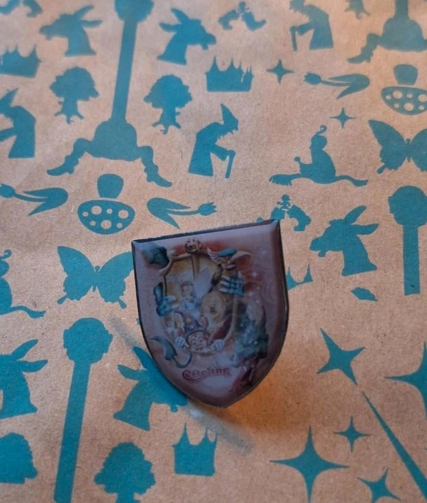 Efteling abbonomenthouders pin, Verzamelen, Ophalen of Verzenden, Zo goed als nieuw, Button of Speldje