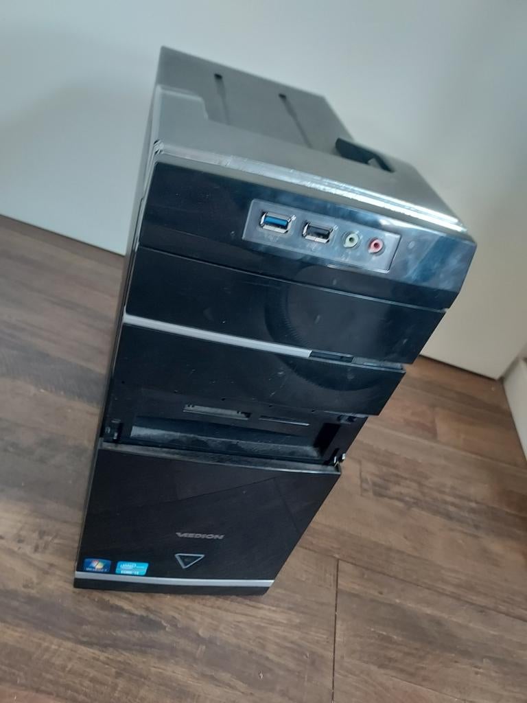 Medion PC Intel Microsoft, Computers en Software, Desktop Pc's, Gebruikt, HDD, 8 GB, Intel