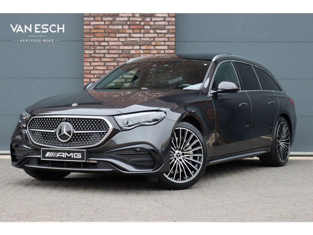 Mercedes-Benz E-Klasse Estate 300 e AMG Line | Hyperscreen |, Auto's, Mercedes-Benz, Achterwielaandrijving, Gebruikt, 4 cilinders