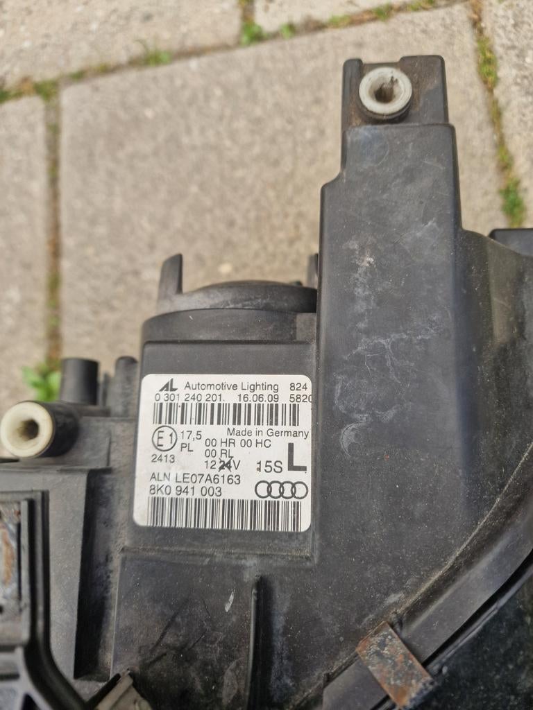 Koplamp Audi A4 B8 (2009-2012) - Links of Rechts, Auto-onderdelen, Verlichting, Audi, Gebruikt, Ophalen of Verzenden