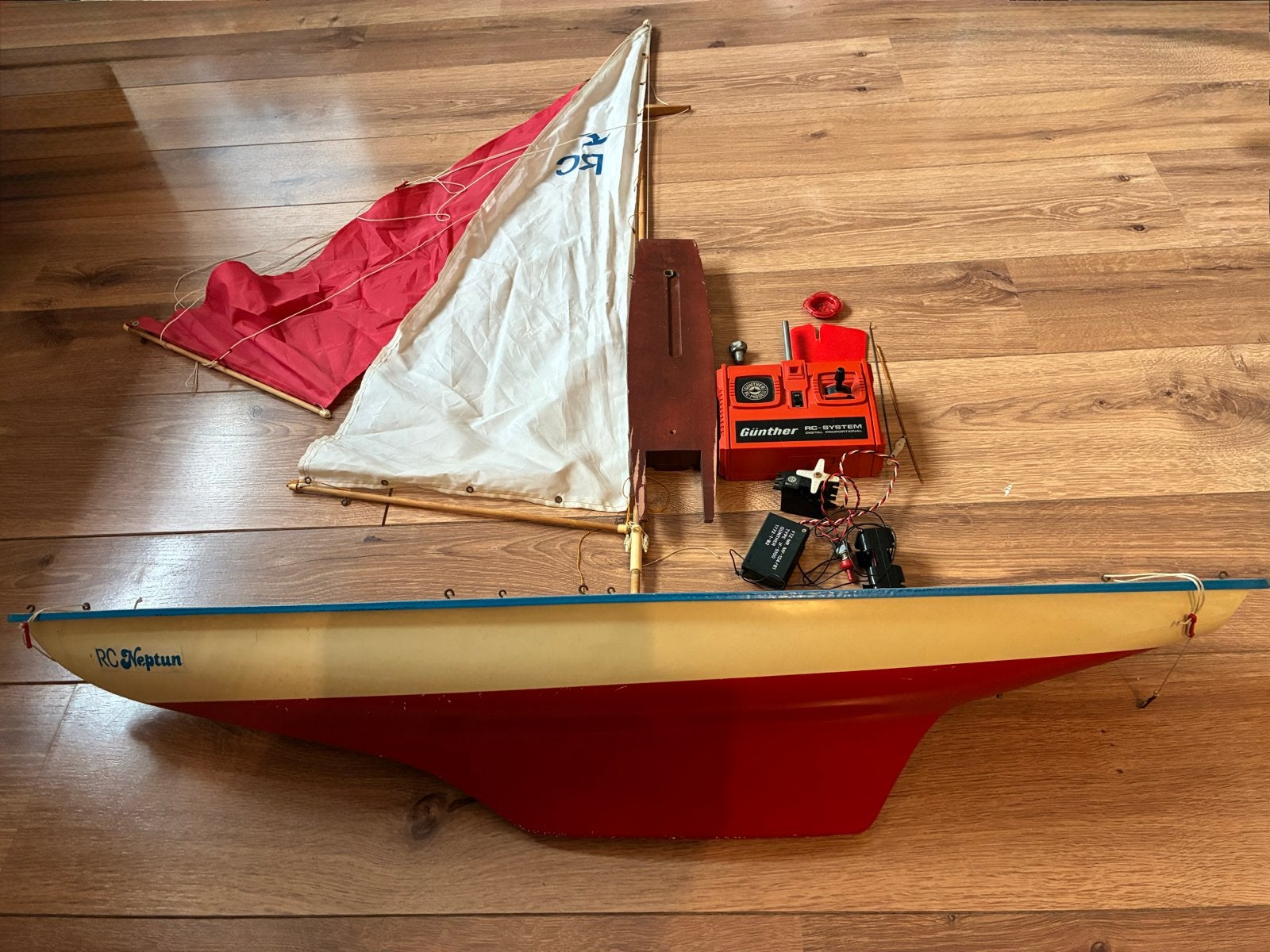 Klassieke RC Neptun Zeilboot met Günther RC-Systeem, Ophalen, Gebruikt, Overige merken
