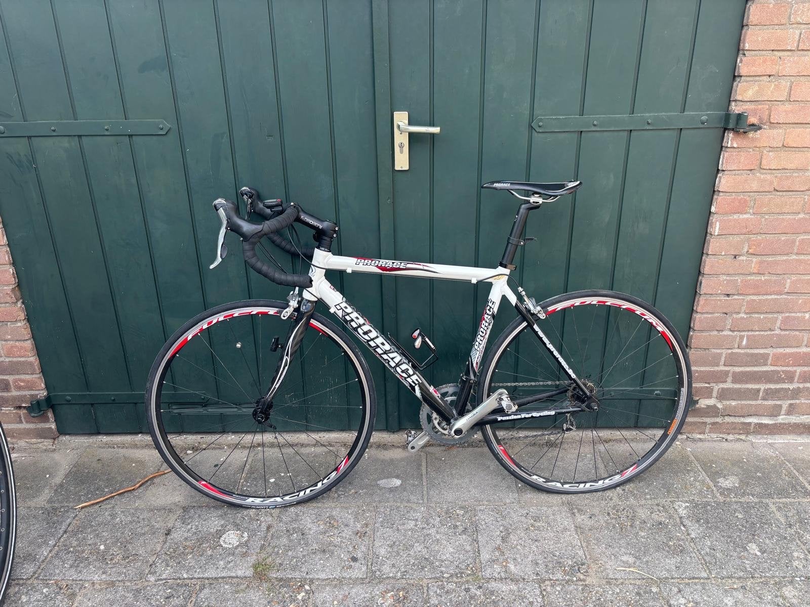 Prachtige racefiets ProRace met Shimano Tiagra onderdelen, 28 inch, Gebruikt, Aluminium, 15 tot 20 versnellingen