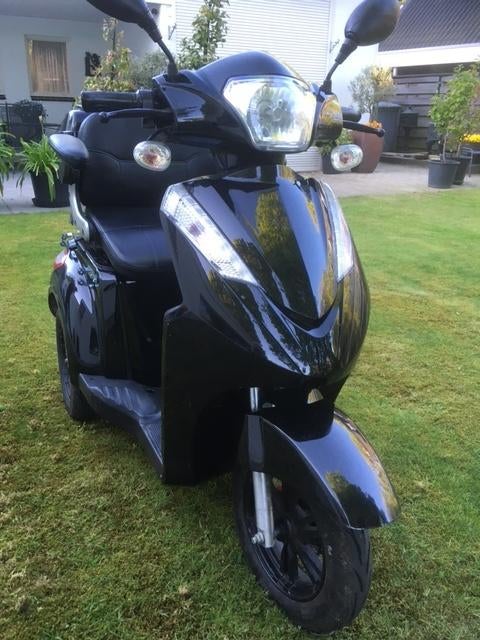 SCOOTMOBIEL IVA E1000, Ophalen, Zo goed als nieuw