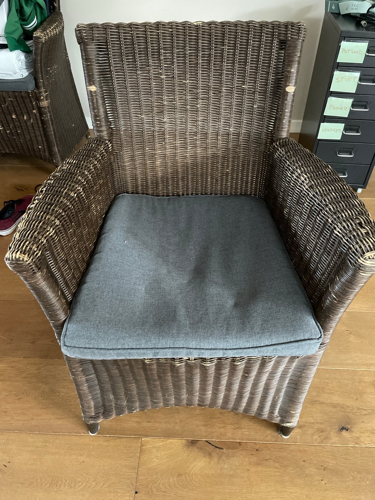 2x Rotan stoel met kussen - Gebruikt, Ophalen, Gebruikt, Twee, Bruin