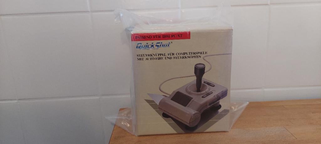 QuickShot QS-113 Deluxe Joystick Controller, Computers en Software, Ophalen of Verzenden