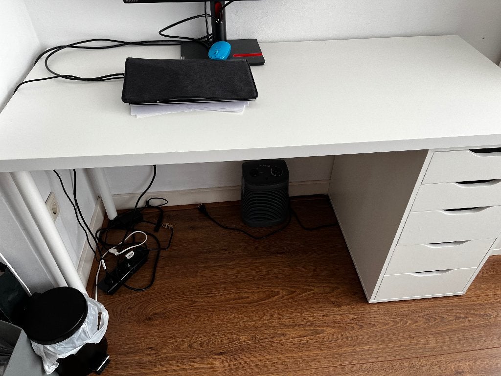IKEA desk LAGKAPTEN / ALEX 140*60, Ophalen, Met lades, Spaanplaat of MDF, Zo goed als nieuw