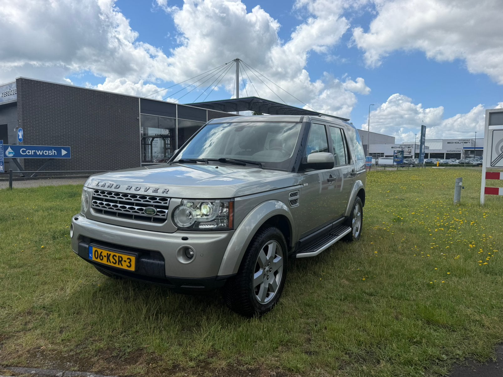 Land Rover Discovery 3.0 Tdv6 2010 Beige, Auto's, Automaat, Euro 5, Zwart, 7 stoelen